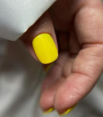 Lola Dream Yellow #64 / gel polish