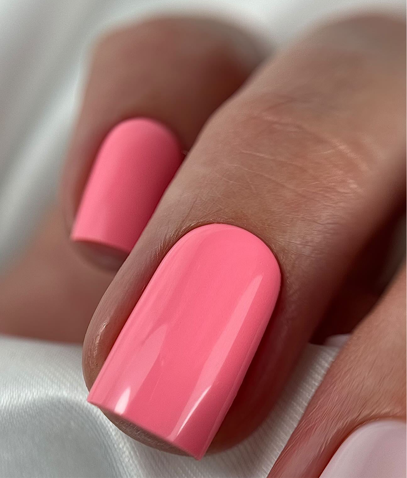 Lola#104/ gel polish